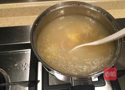 海参蔬菜小米粥的做法图解3