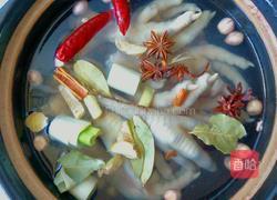 花生炖鸡爪的做法图解7