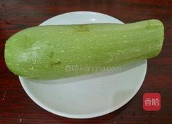 西葫芦虾皮蒸饺的做法图解3