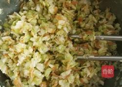 包菜虾皮饼的做法图解8