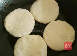 包菜虾皮饼的做法图解16