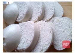 鸡蛋馍馍片的做法图解1