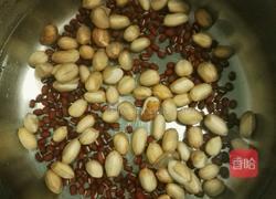 红豆花生汤的做法图解3