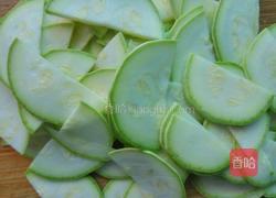 西葫炒鸡蛋的做法图解2