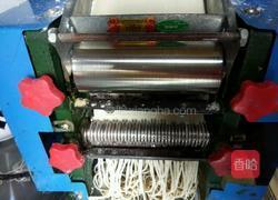 芹菜面条的做法图解8