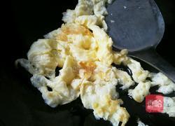 包菜炒饭的做法图解3