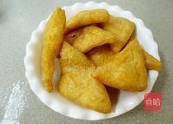 红烧三角油豆腐的做法图解1