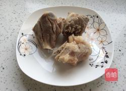 排骨海带玉米汤的做法图解5