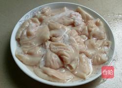 尖椒猪大肠的做法图解2