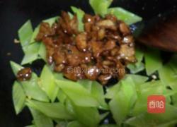 青笋炒肉的做法图解10