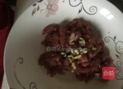 黄瓜木耳炒肉的做法图解2