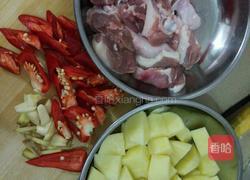 土豆鸭腿的做法图解2