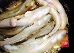 鲶鱼盖豆角的做法图解4