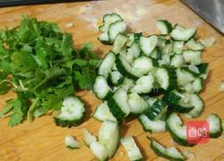 麻辣黄瓜的做法图解2