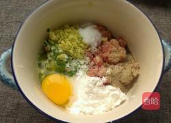 炸狮子头的做法图解1