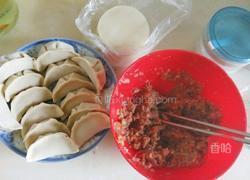 白菜香菇饺的做法图解5