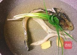 皮蛋鱼片汤的做法图解2