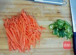 土豆胡萝卜丝的做法图解2