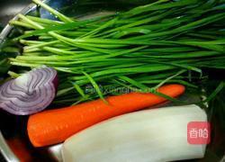 韩式拌韭菜的做法图解1