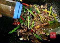 辣椒炒鸡胗的做法图解13