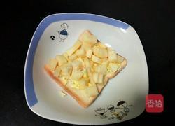 小鸡面包披萨的做法图解4