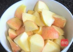 苹果沙拉的做法图解2