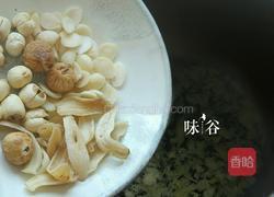 银耳雪梨的做法图解3