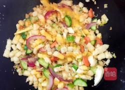 炒馒头片的做法图解5