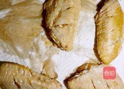 蒜香炸鸡翅的做法图解6