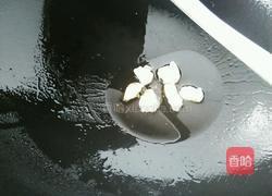 缸豆干红烧肉的做法图解3