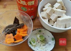 海参豆腐煲的做法图解3