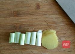 排骨炖海菜的做法图解2