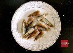 油炸虾头的做法图解3