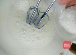 榴莲戚风蛋糕的做法图解5