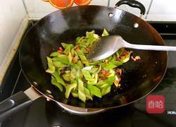 辣椒炒虾皮的做法图解4