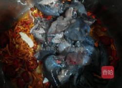 虫草乌鸡汤的做法图解3