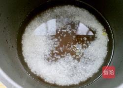 鸡肉青菜粥的做法图解2