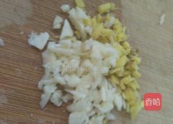 茄汁元宝虾的做法图解2