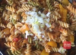 爱心炒意面的做法图解8