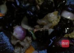猪肉炒木耳的做法图解8