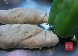 青椒面筋的做法图解1