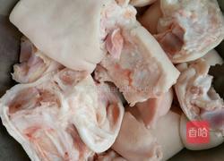 自制卤猪蹄的做法图解3