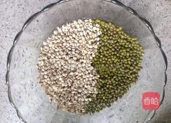 绿豆薏米甜汤的做法图解2