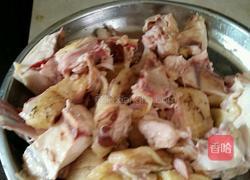 黄焖鸡饭的做法图解1