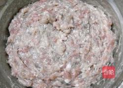肉丸浸白菜的做法图解2