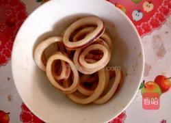 油炸鱿鱼圈的做法图解2