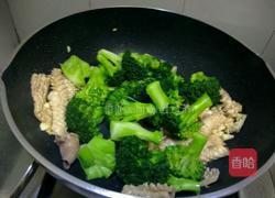 鱿鱼西兰花的做法图解10