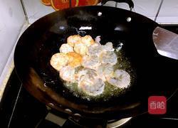 传统溜虾段的做法图解3