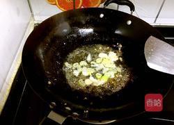 传统溜虾段的做法图解5