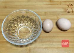 微波炉蒸蛋的做法图解1